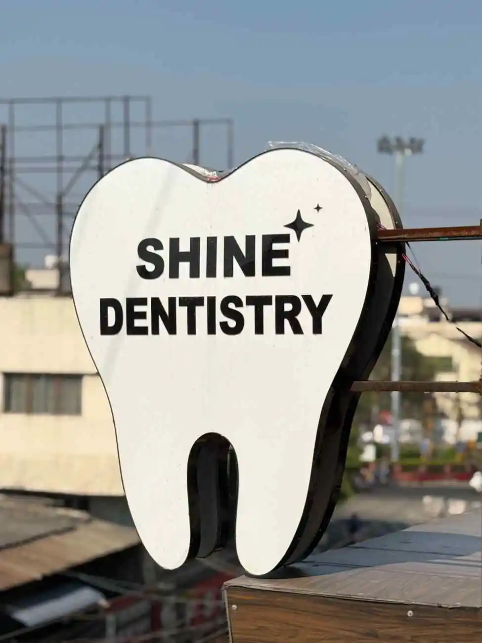 shine dentistry Front banner