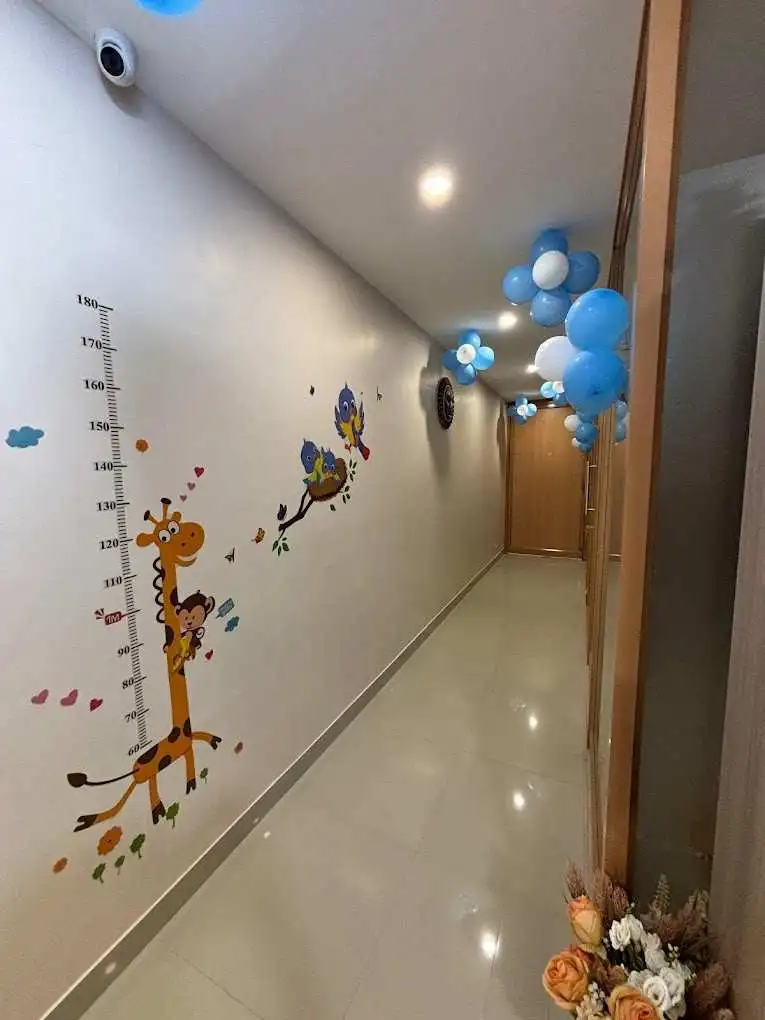 Shine dentistry wall decoration