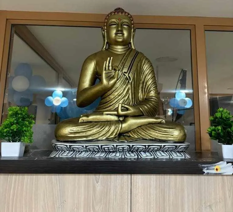 Reception at Shine Dentistry dental clinic Tiruppur